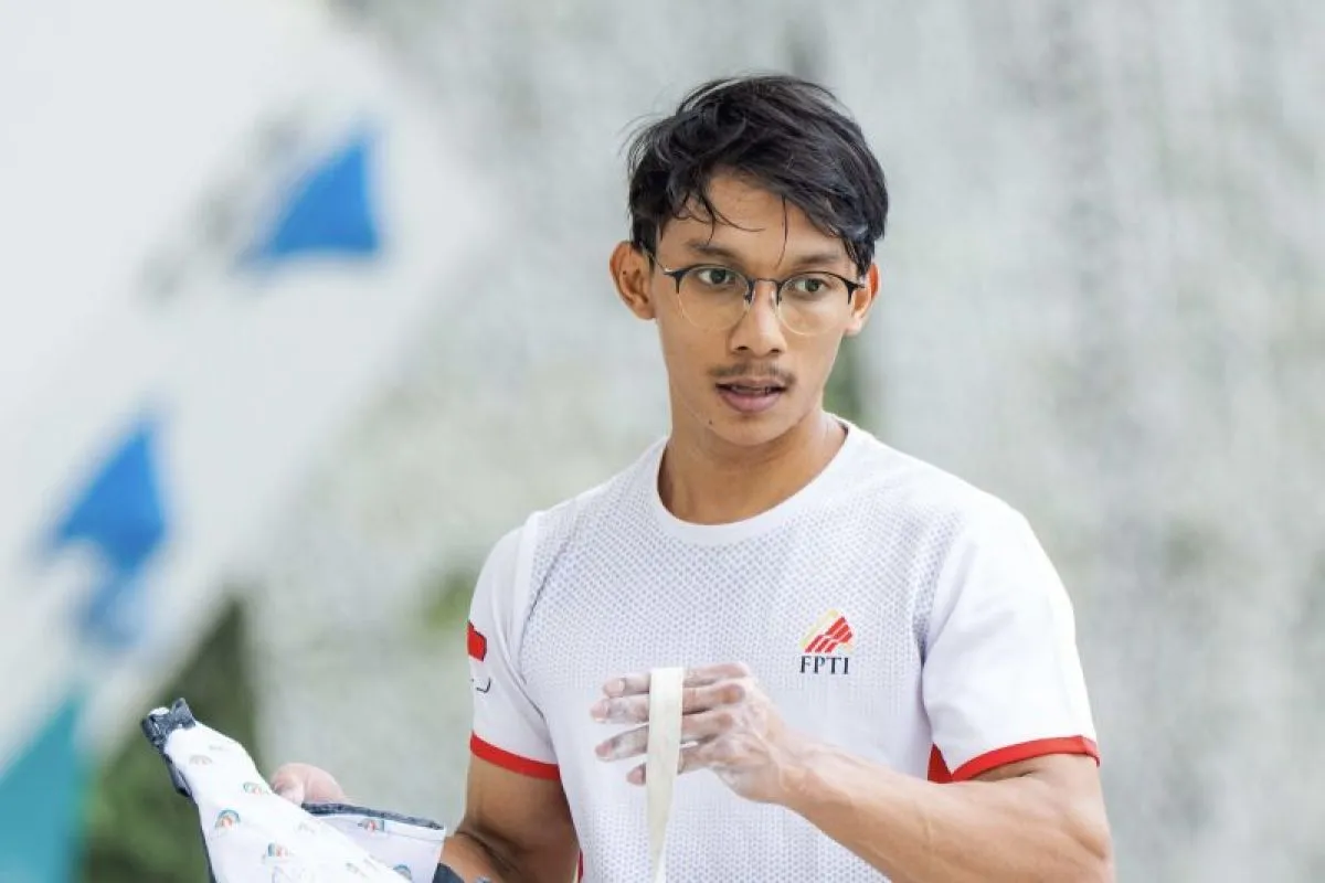 Atlet panjat Raviandi melesat ke final Asian Qualifier