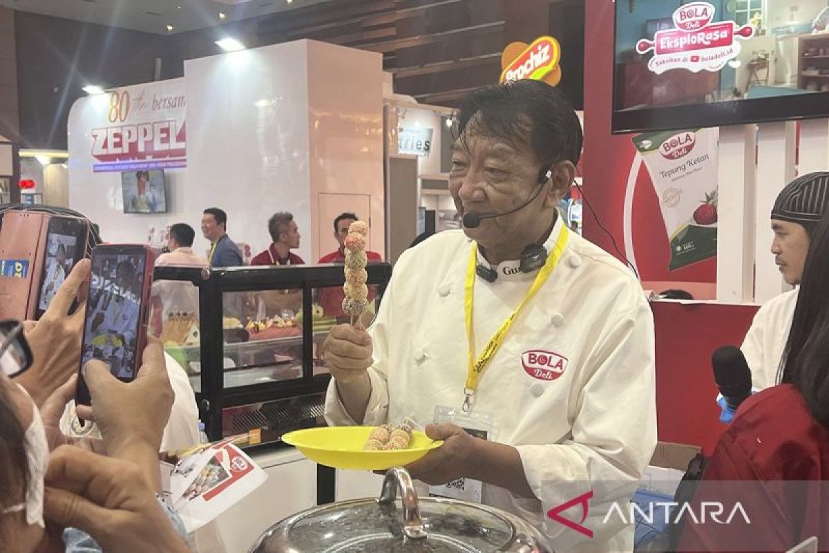 Chef Yongki Gunawan kreasikan camilan onde-onde jadi satai