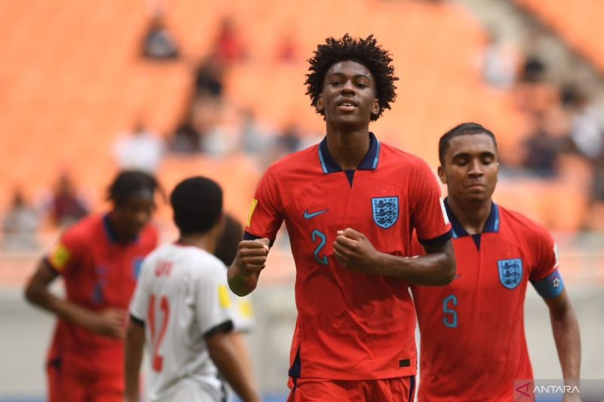 Inggris buka pertandingan Grup C dengan pesta 10 gol tanpa balas atas Kaledonia Baru