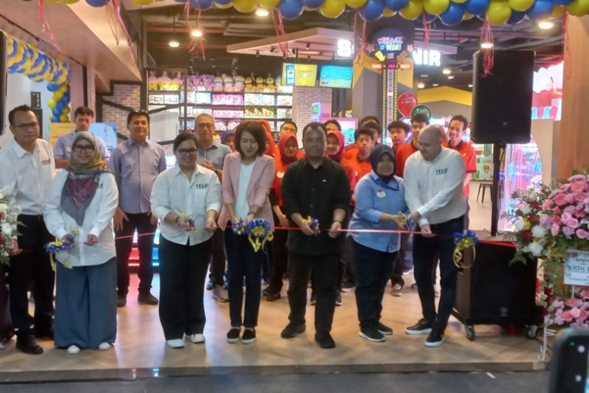 Timezone hadirkan social bowling pertama di Yogyakarta