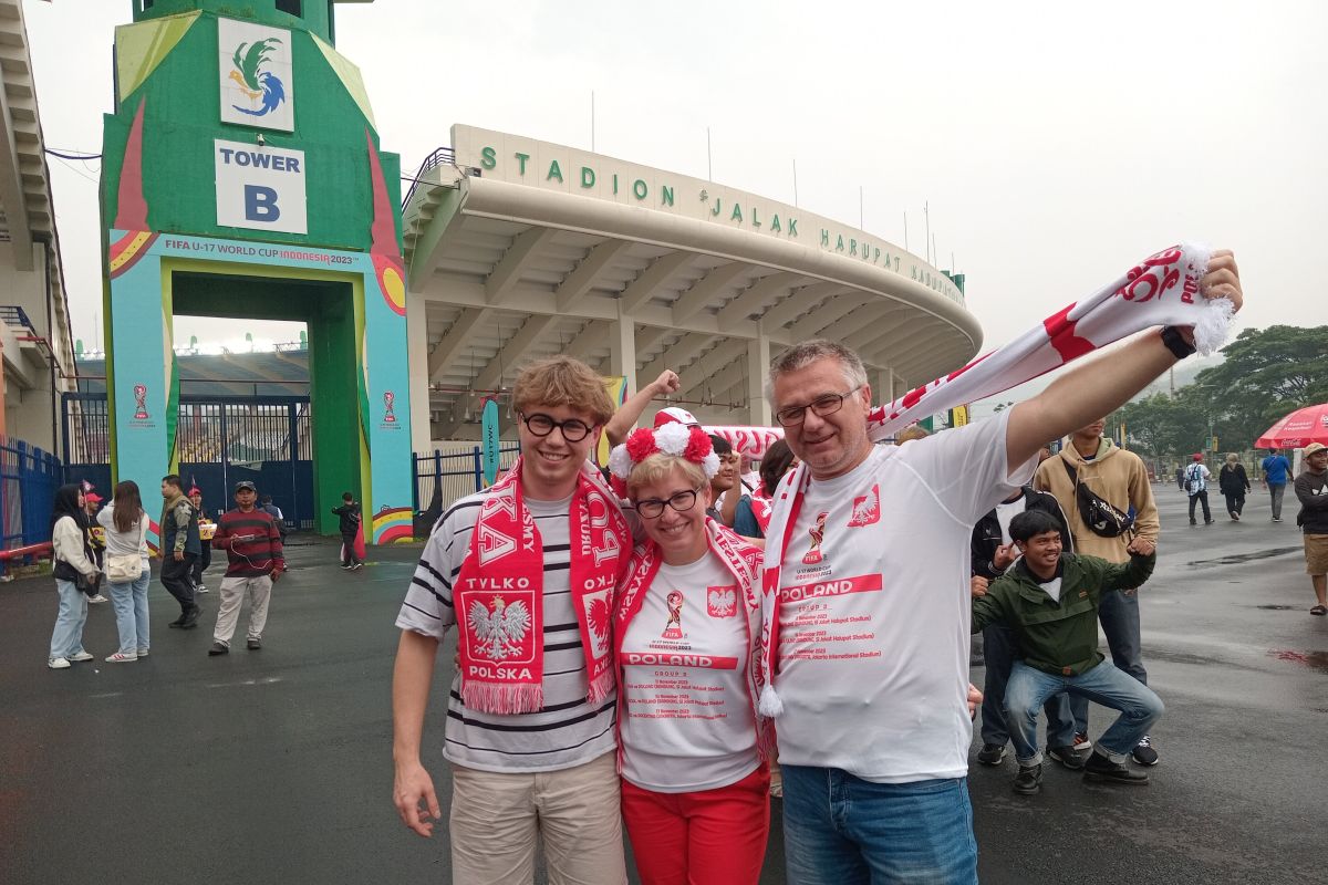 Keluarga pemain tempuh perjalanan jauh demi dukung tim Polandia di Piala Dunia U-17