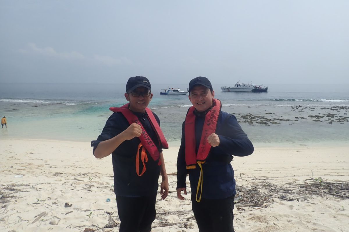 LKKPN Pekanbaru dan Pemkot Padang ekspedisi wisata di Kawasan Konservasi Pulau Pieh