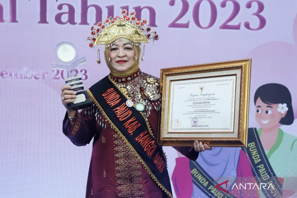 Bunda PAUD Bangka Barat raih penghargaan Wiyata Darma Madya