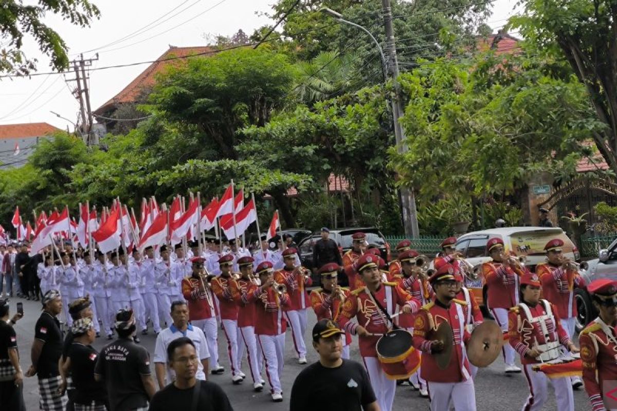 Ribuan peserta semarakkan Kirab Merah Putih di Bali