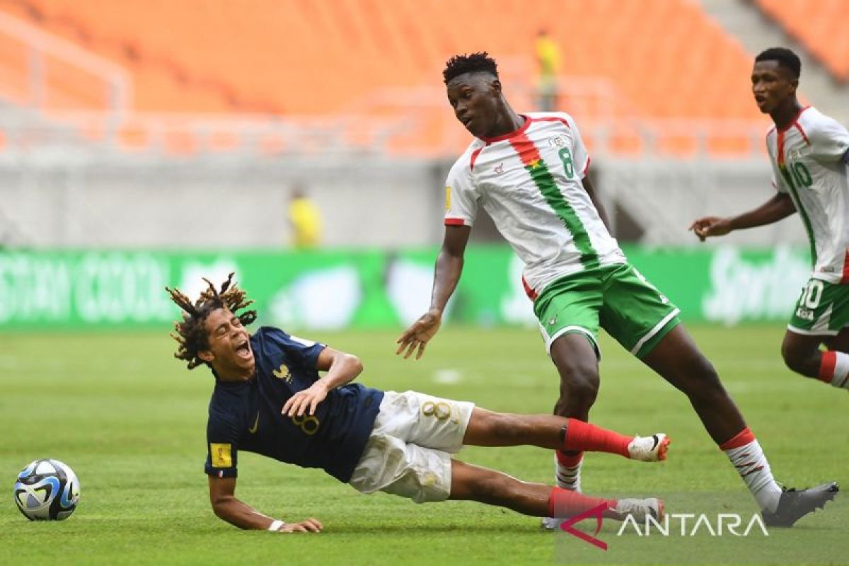 Pelatih timnas Prancis anggap penting kemenangan atas Burkina Faso