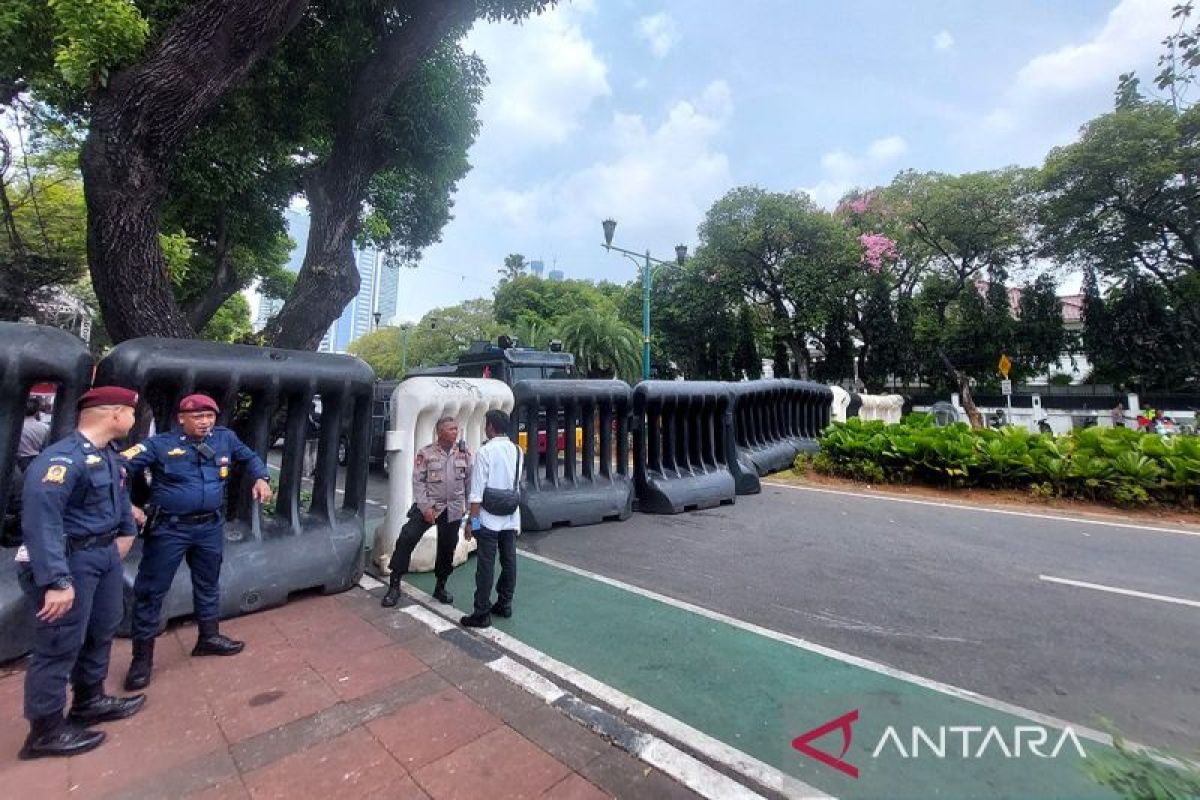 Jalan di depan Gedung KPU ditutup jelang penetapan capres-cawapres