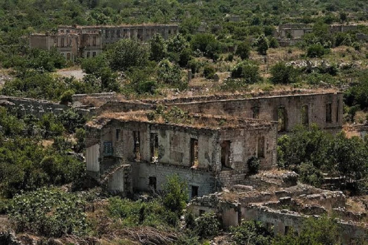 Aghdam sebagai "Hiroshima Kaukasus" dibangun kembali dari kerusakan