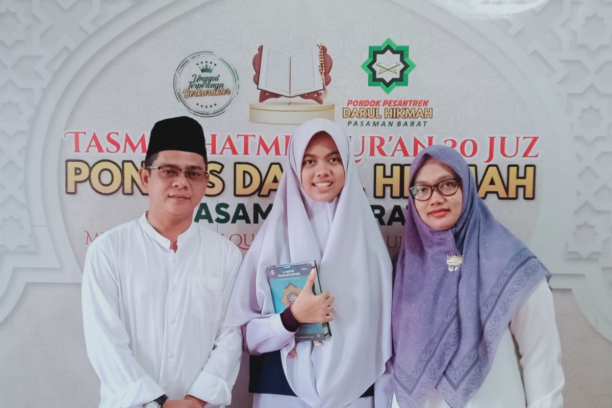 SMP IT Darul Hikmah Pasbar kembali lahirkan penghafal 30 juz Al-Qur'an