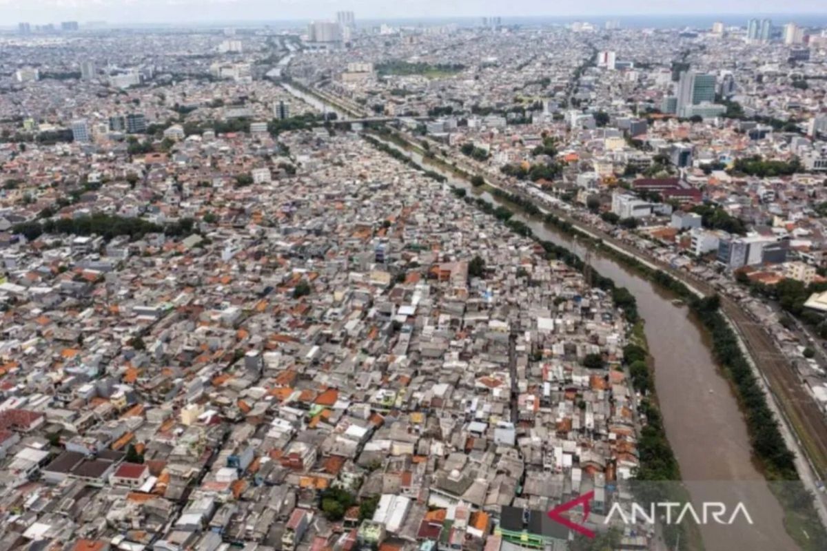 Penurunan tanah terjadi akibat aktivitas industri