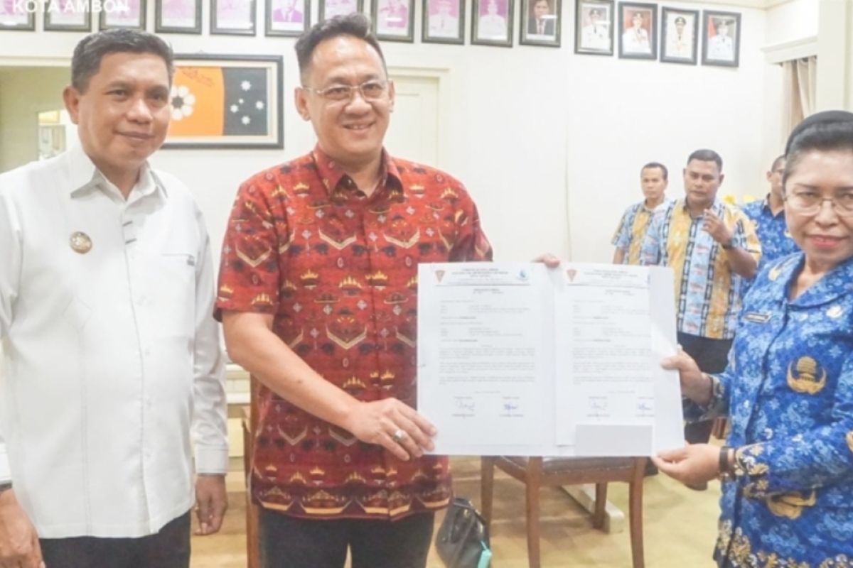 PDAM  Tirta Yapono- Kejari Ambon MOU penanganan perkara perdata dan TUN