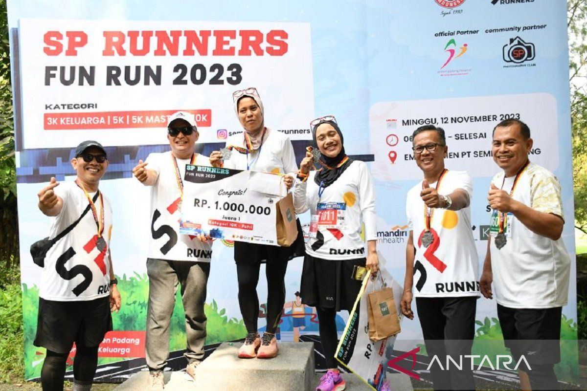 Ratusan karyawan Semen Padang Group meriahkan SP Runners Fun Run 2023, berikut pemenangnya