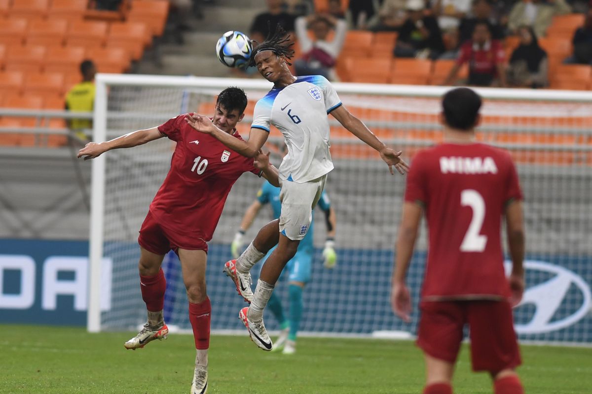 Piala Dunia U-17 - Inggris pimpin Grup C setelah tekuk Iran 2-1