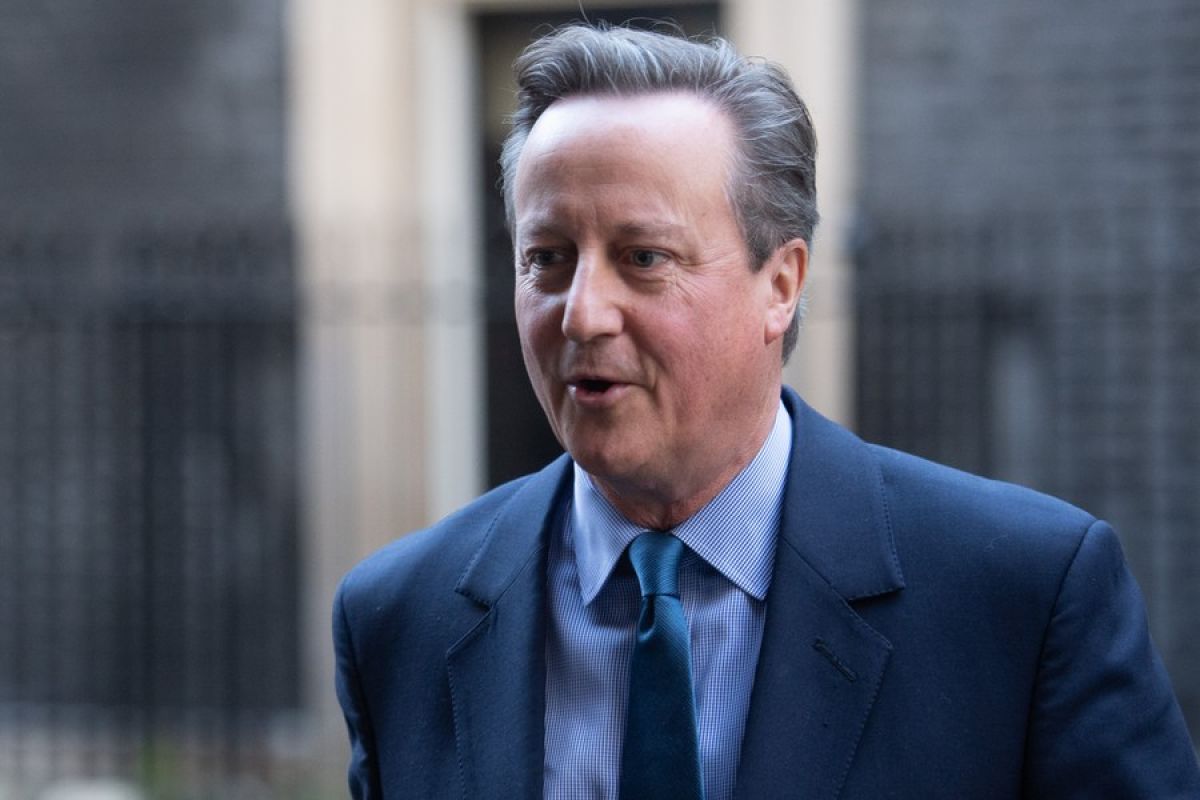 Sunak rombak kabinet, David Cameron ditunjuk jadi menlu Inggris