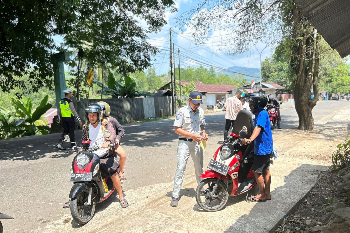 Jasa Raharja Maluku-Samsat operasi gabungan penertiban pajak kendaraan