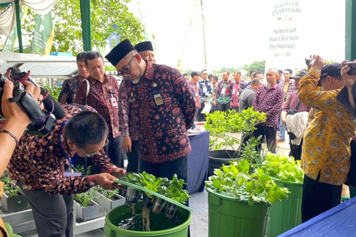 Jambi berikan apresiasi ke petani nelayan dan peternak