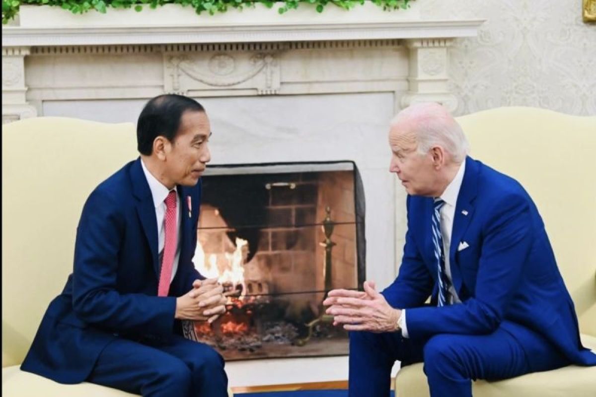Presiden Jokowi minta Biden hentikan perang di Gaza