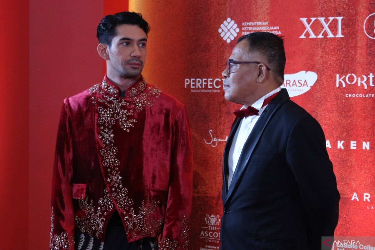 Pemeran Pria Utama Terbaik, Reza Rahadian bawa pulang Piala Citra ke-5