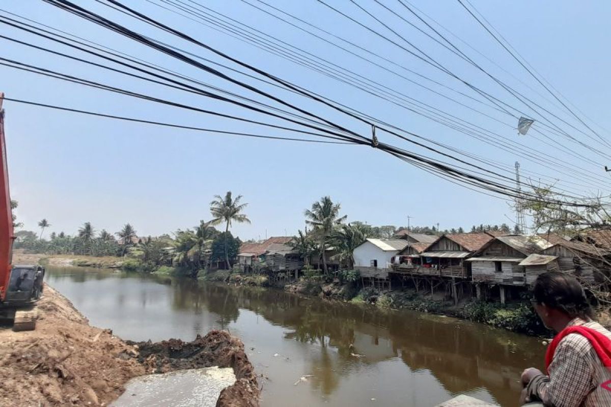 Warga terdampak normalisasi Sungai Cibanten tidak dapat kompensasi