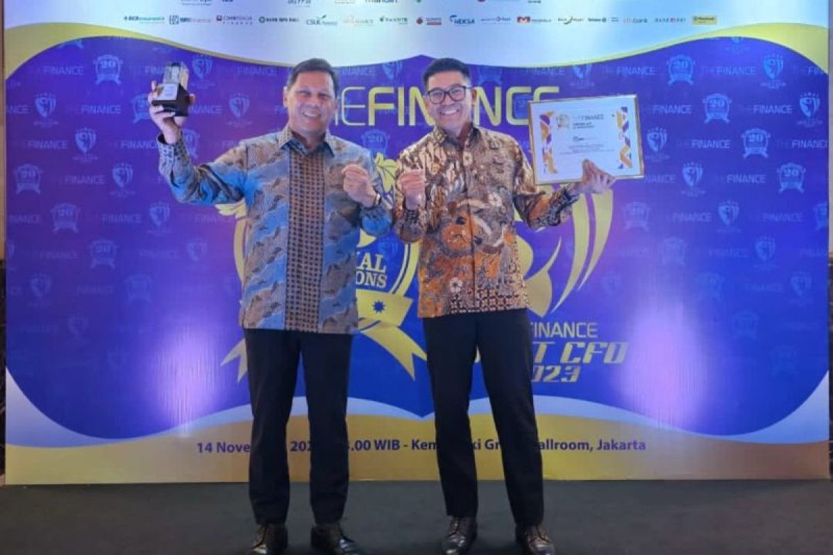 BRI Insurance Raih Dua Penghargaan Top 20 Financial Institution Awards ...