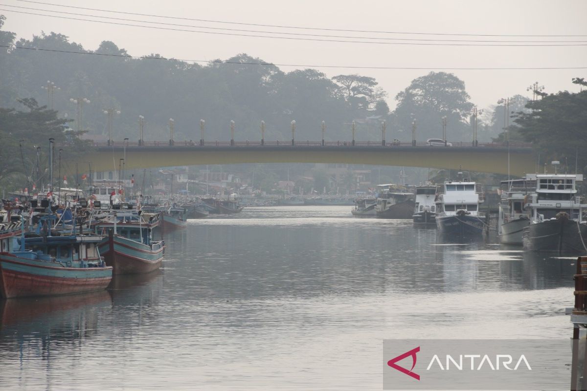 Sumbar sarankan pengalihan izin kapal ke KKP untuk permudah nelayan