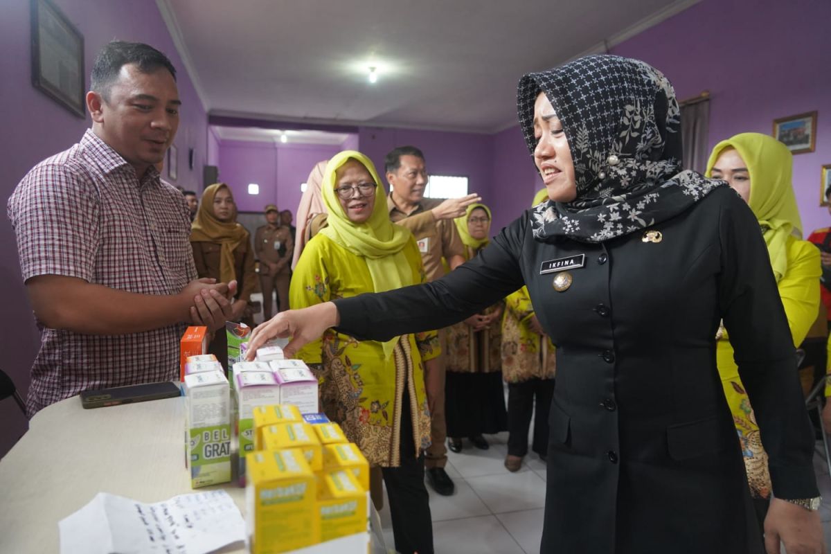 Pemkab Mojokerto ajak beli produk lokal tingkatkan perekonomian