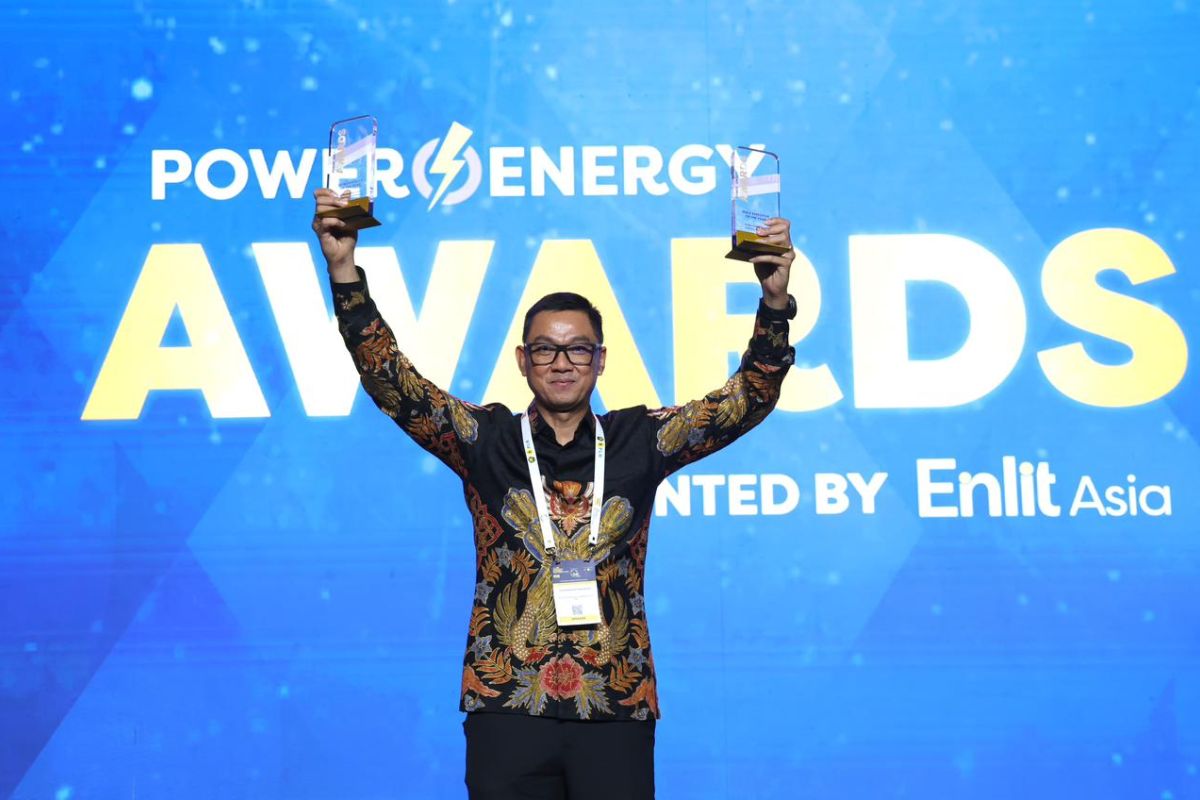 Darmawan Prasodjo raih "Male Executive Of The Year Enlit Asia Power Energy Awards 2023"