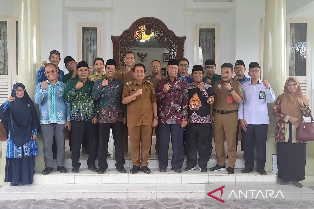 Pemkab Sukamara-Muhammadiyah jajaki kerja sama pengembangan pendidikan