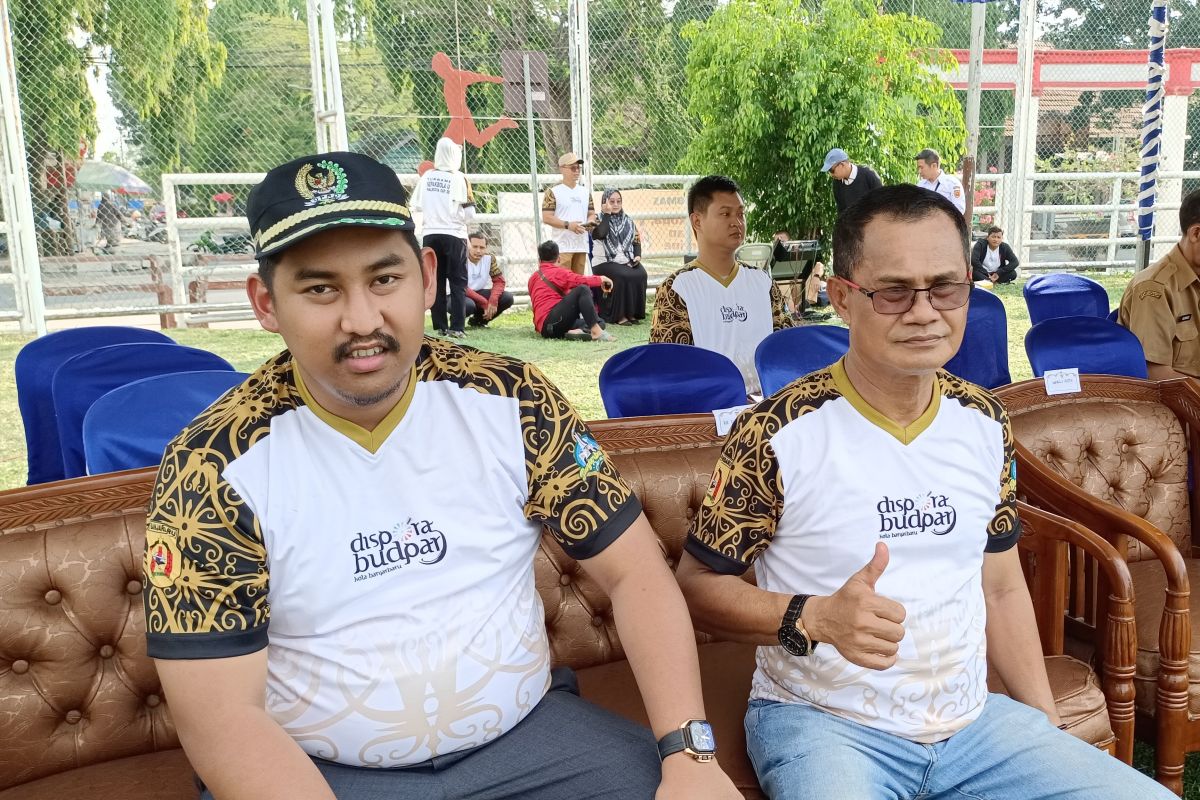 Ketua DPRD Banjarbaru apresiasi turnamen sepak bola U-40