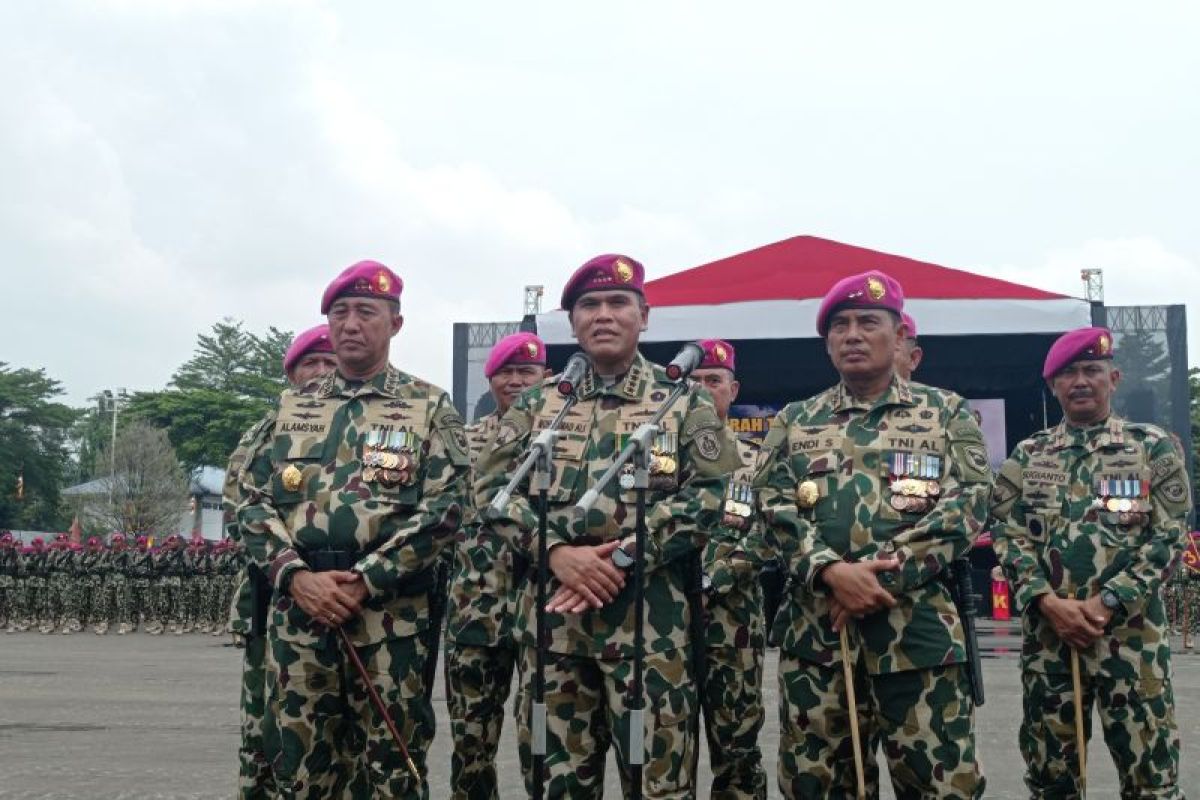 Kasal Muhammad Ali pimpin sertijab Dankormar  dan HUT ke-78 Korps Marinir