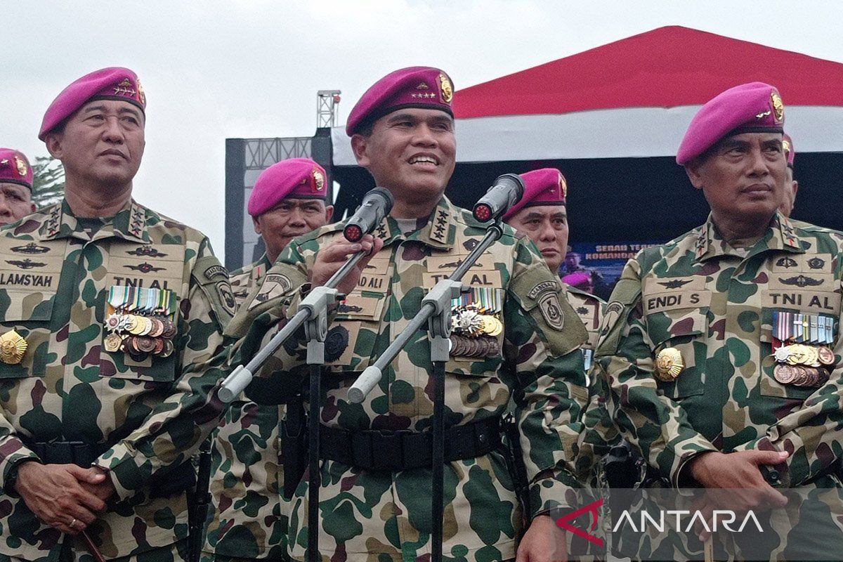 Kasal lirik tiga negara untuk memasok pengganti BTR 50