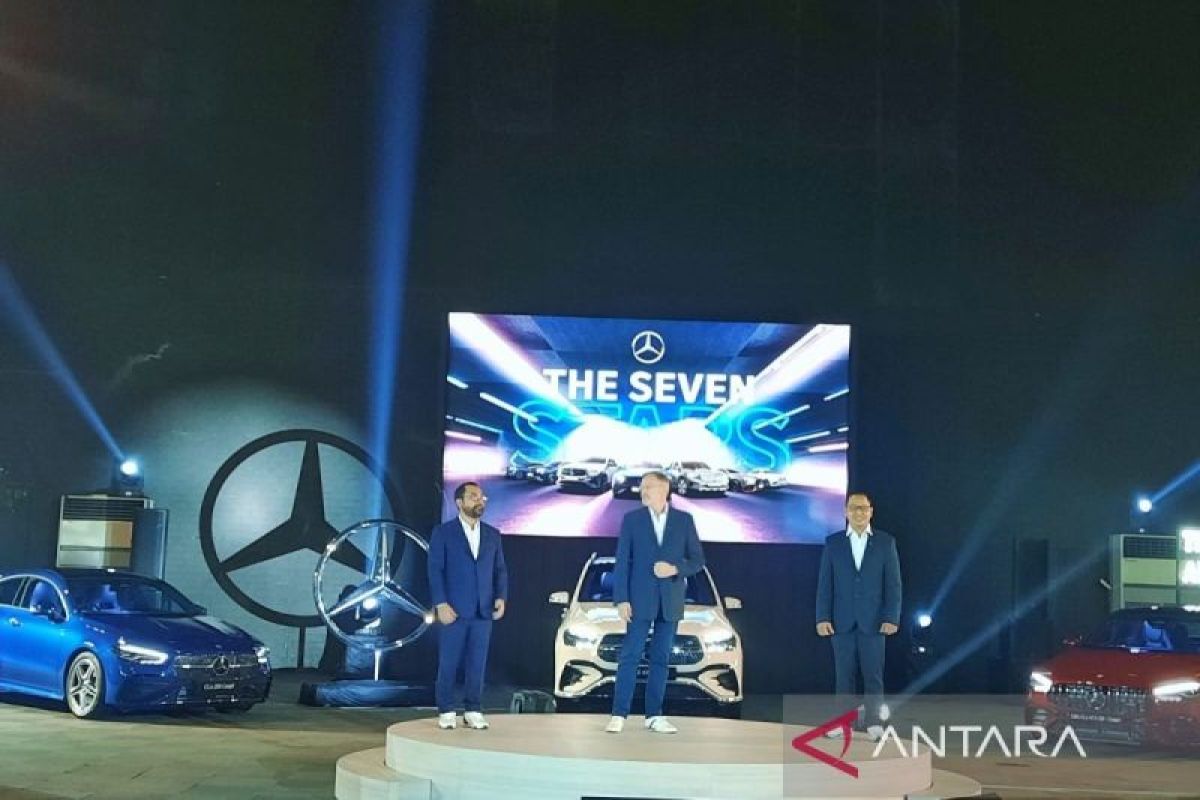 Mercedes-Benz Iuncurkan tujuh kendaraan terbaru di Indonesia, harga mulai Rp900 jutaan