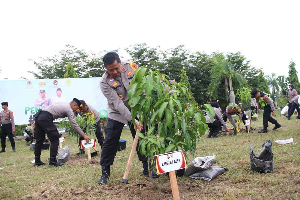 Polda Aceh siap sukseskan program penanaman 10 juta pohon