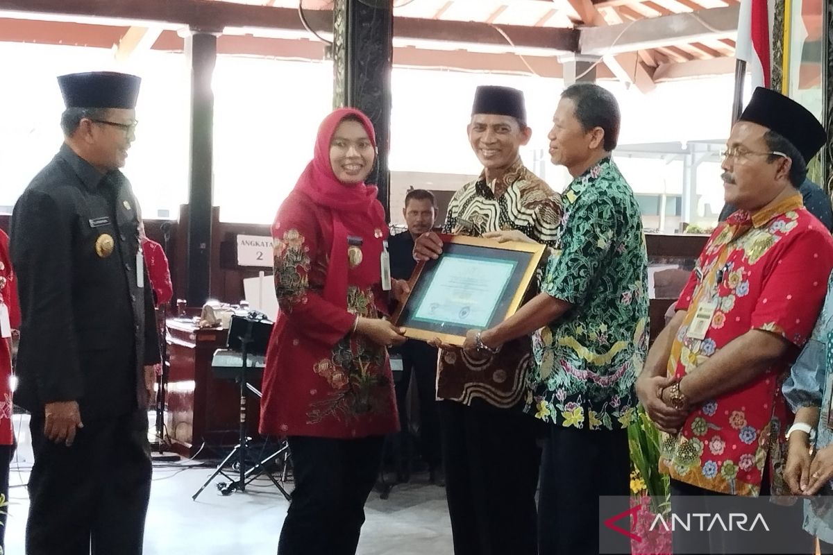 SMPN 2 Mranggen Demak raih penghargaan sekolah adiwiyata  nasional