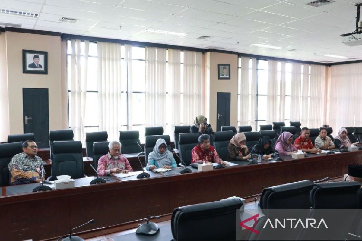 Dinkes-DPRD Kaltim bahas kompensasi jasa pelayanan dua RSUD