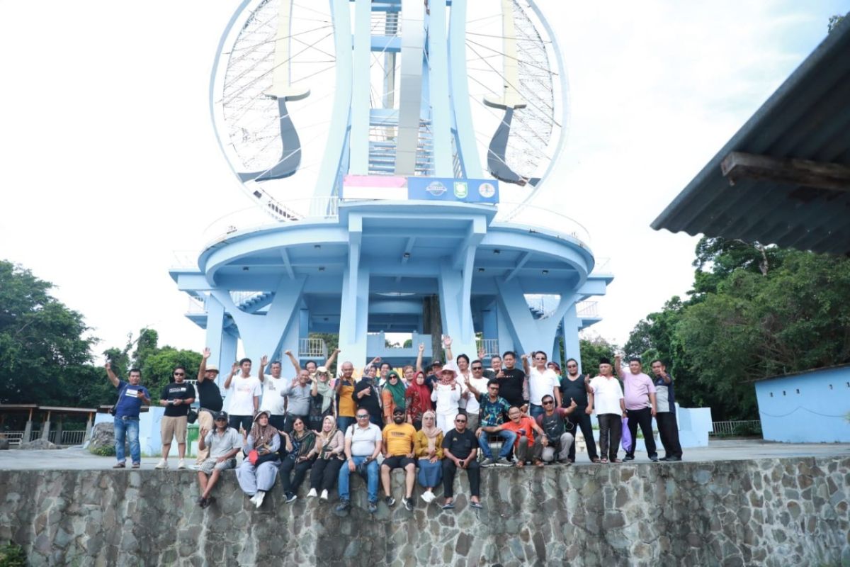Dinas Kominfo Simalungun kunjungan wisata ke Pemkot Sabang