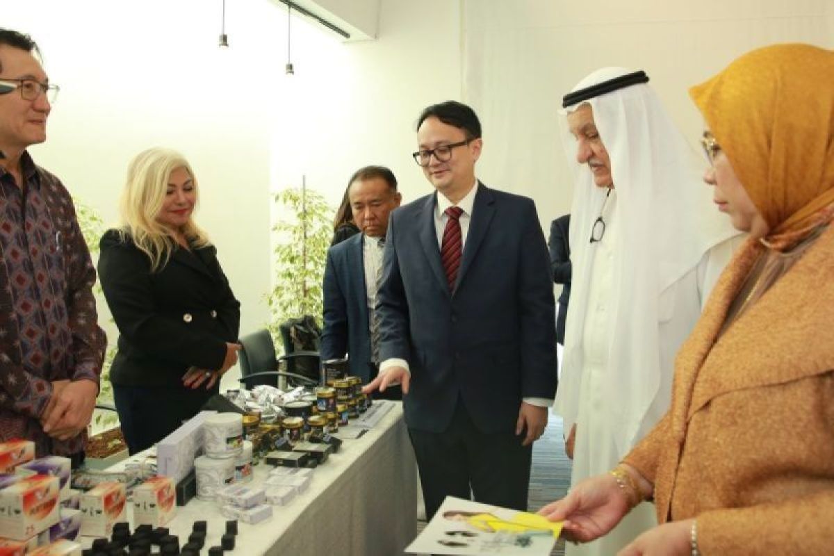 Wamendag Jerry Sambuaga sebut Kuwait jadi pasar ekspor potensial bagi Indonesia
