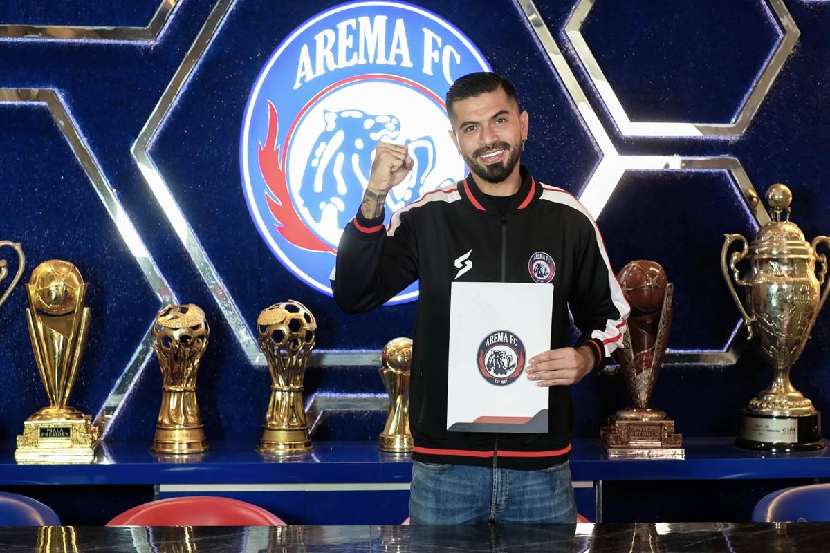 Arema FC datangkan pemain baru asal Kolombia Julian Guevara
