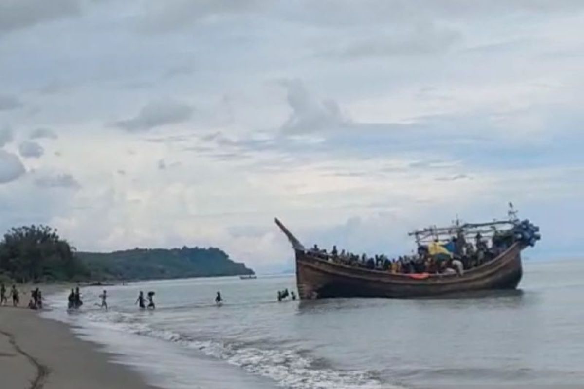 Perahu pengungsi Rohingya bakal "serbu" Indonesia