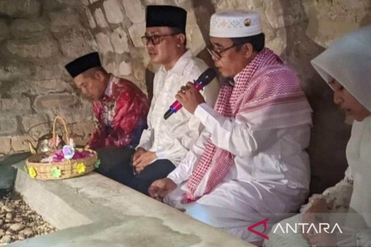 Kemenag NTB mengajak warga teladani perjuangan Sultan Abdul Kahir Bima