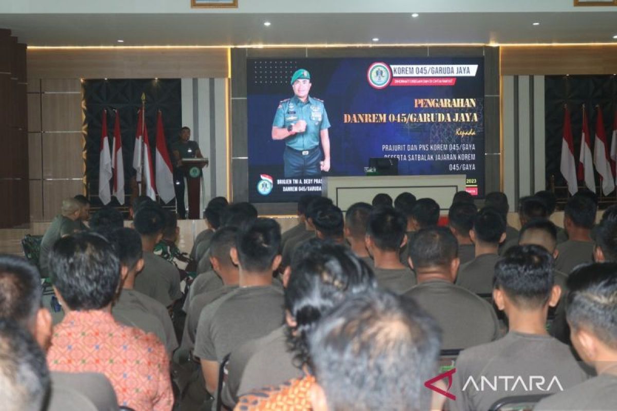 Danrem 045 minta prajurit TNI tidak berkomentar pemilu di medsos