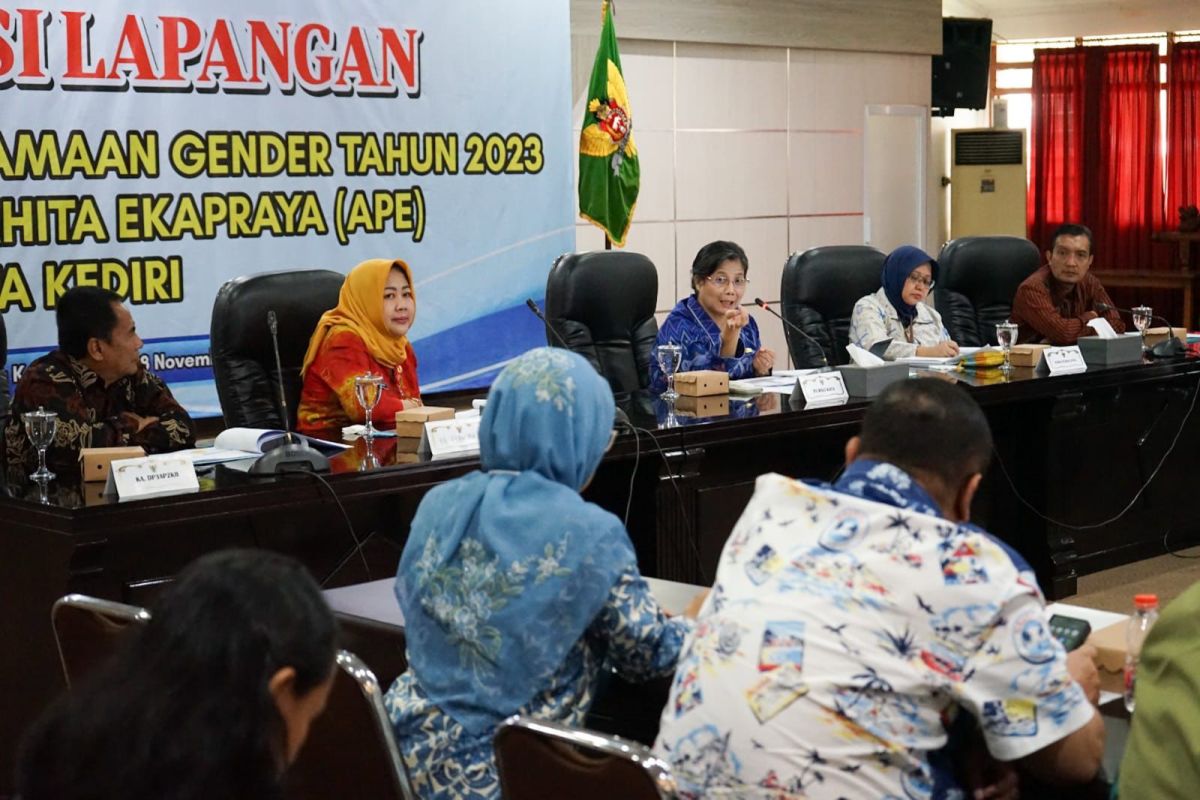 Kediri komitmen kebijakan responsif gender