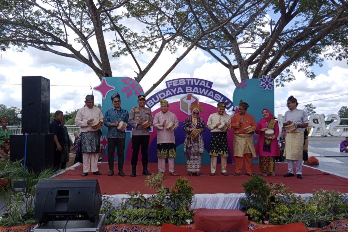 Festival Budaya Bawaslu Siak, masyarakat diajak menjadi aktor pemilu