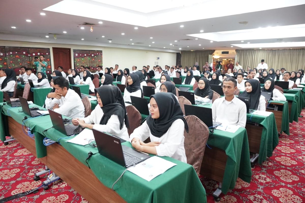 1.998 pelamar PPPK 2023 di Batam ikuti tahapan ujian CAT