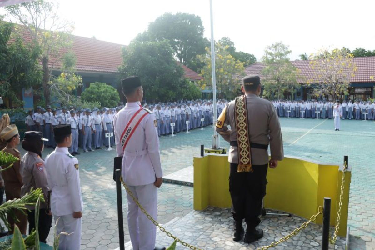 Polisi beri pembinaan pelajar cegah tawuran di Lampung Selatan