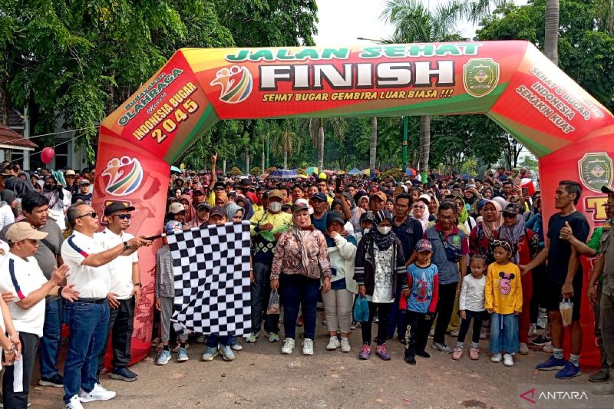 Tapin target rekor MURI peserta jalan sehat terbanyak di Indonesia