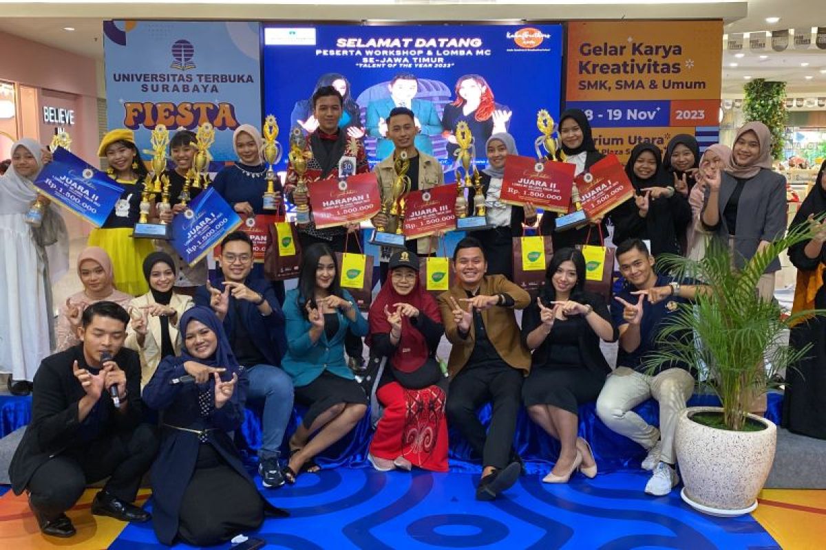 Universitas Terbuka Surabaya Fiesta Sukses Digelar, Ajak Anak Muda Salurkan Bakat dan Berwirausaha