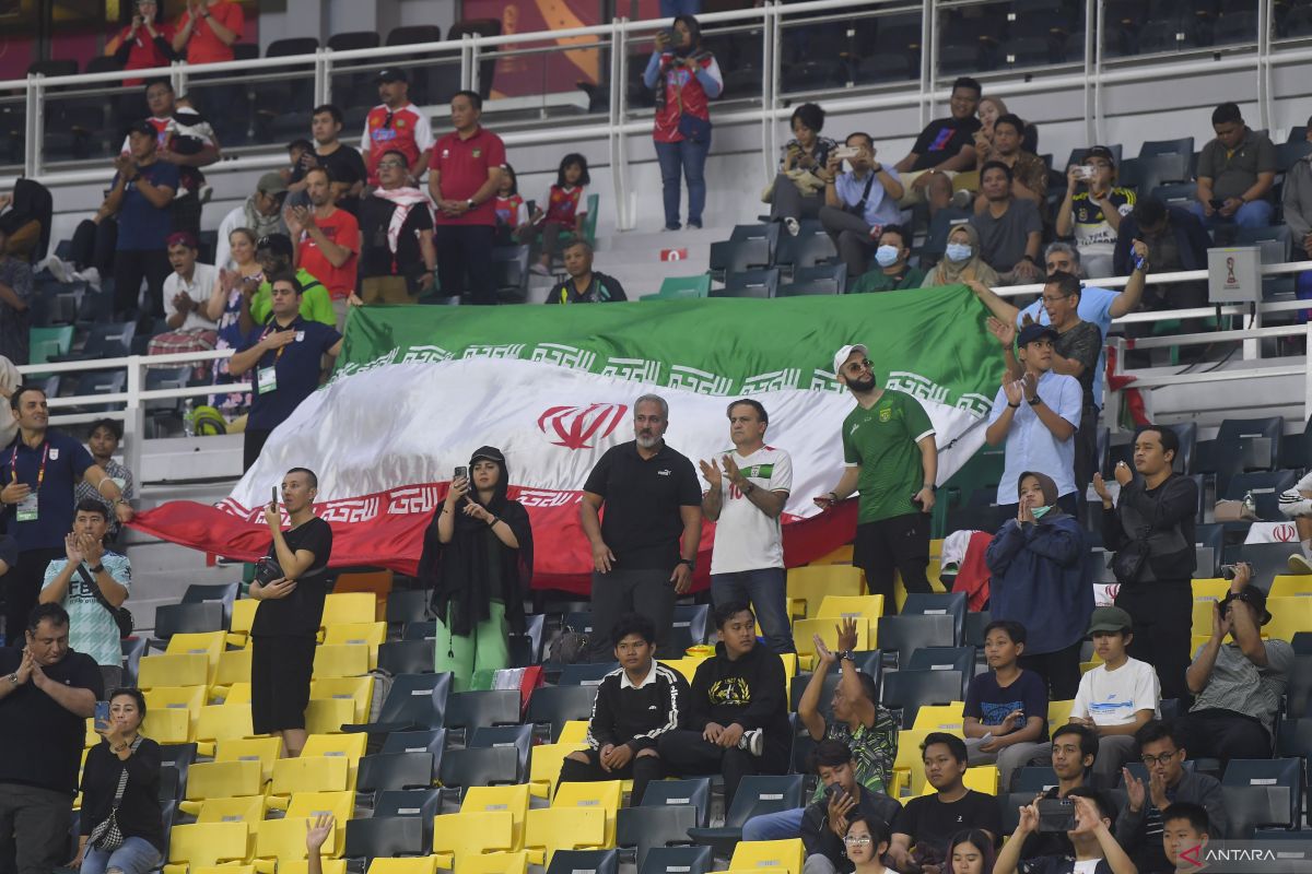 Timnas Iran pastikan diri lolos ke 16 besar setelah kalahkan Hong Kong 1-0