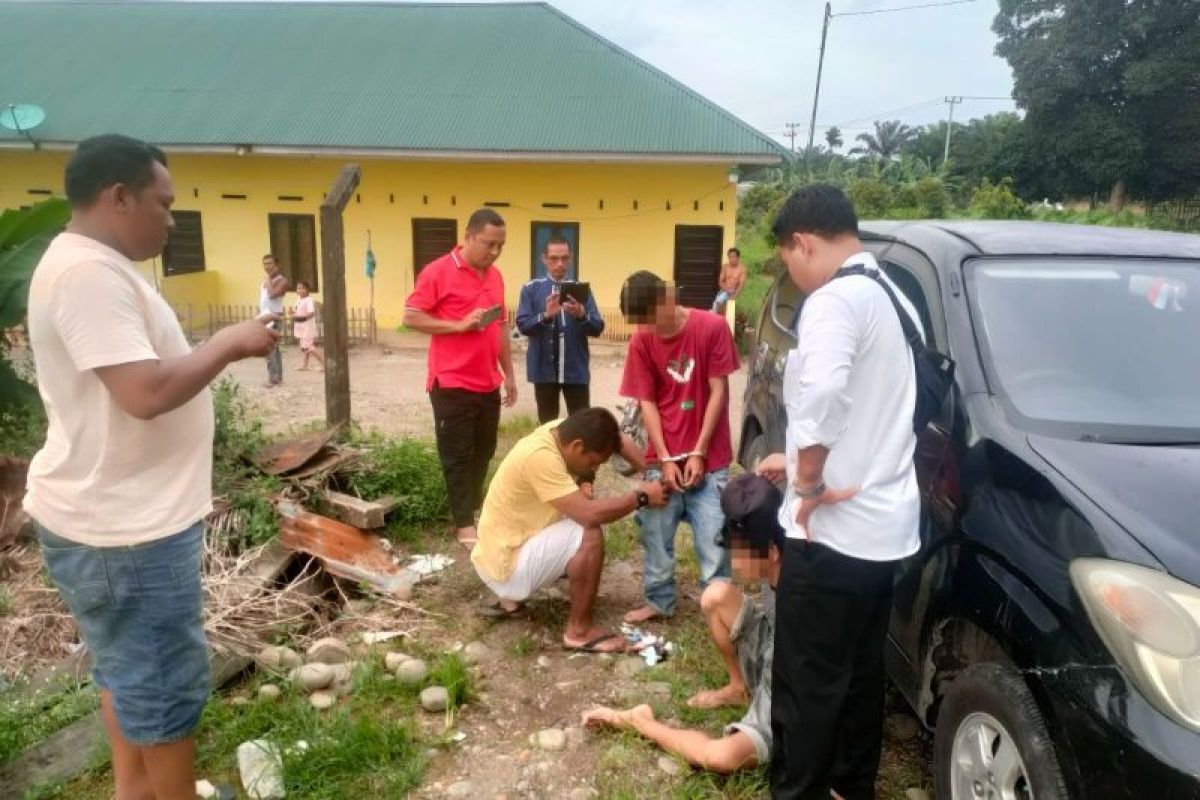 Polres Pasaman Barat tangkap dua pengedar sabu