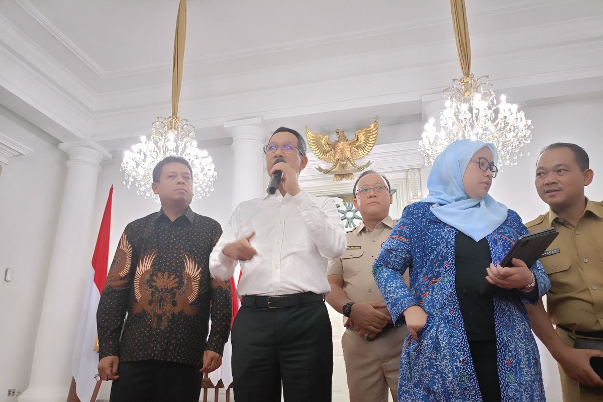 Jakarta sets 2024 minimum wage at Rp5 million