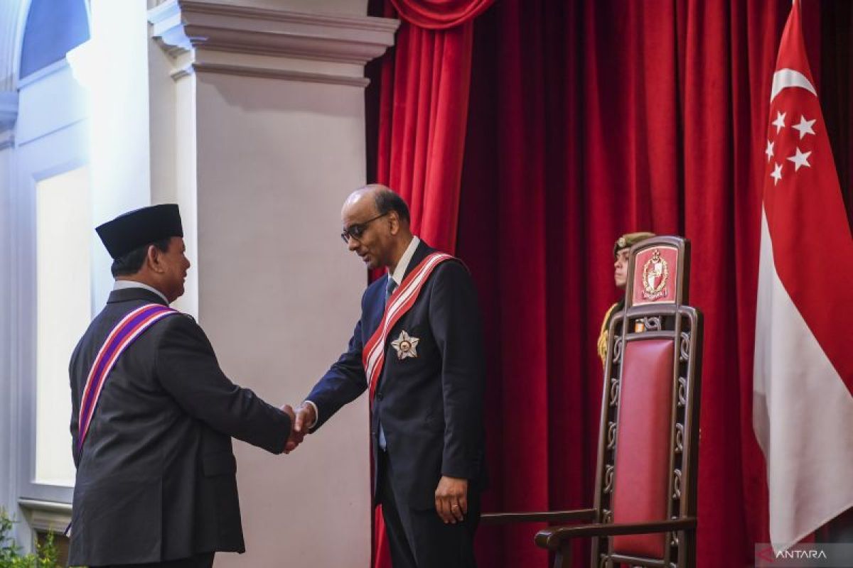 Prabowo terima penghargaan militer dari Pemerintah Singapura